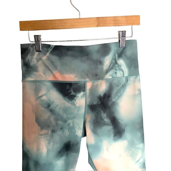 Athleta Elation Printed 7/8 Tight in Marine Minimalist Grey Medium - Picture 5 of 6